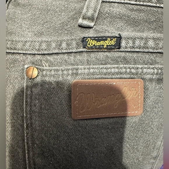 Women’s Rare Wrangler Black Label vintage jeans,olive green,high rise size 13x32 - Picture 4 of 5